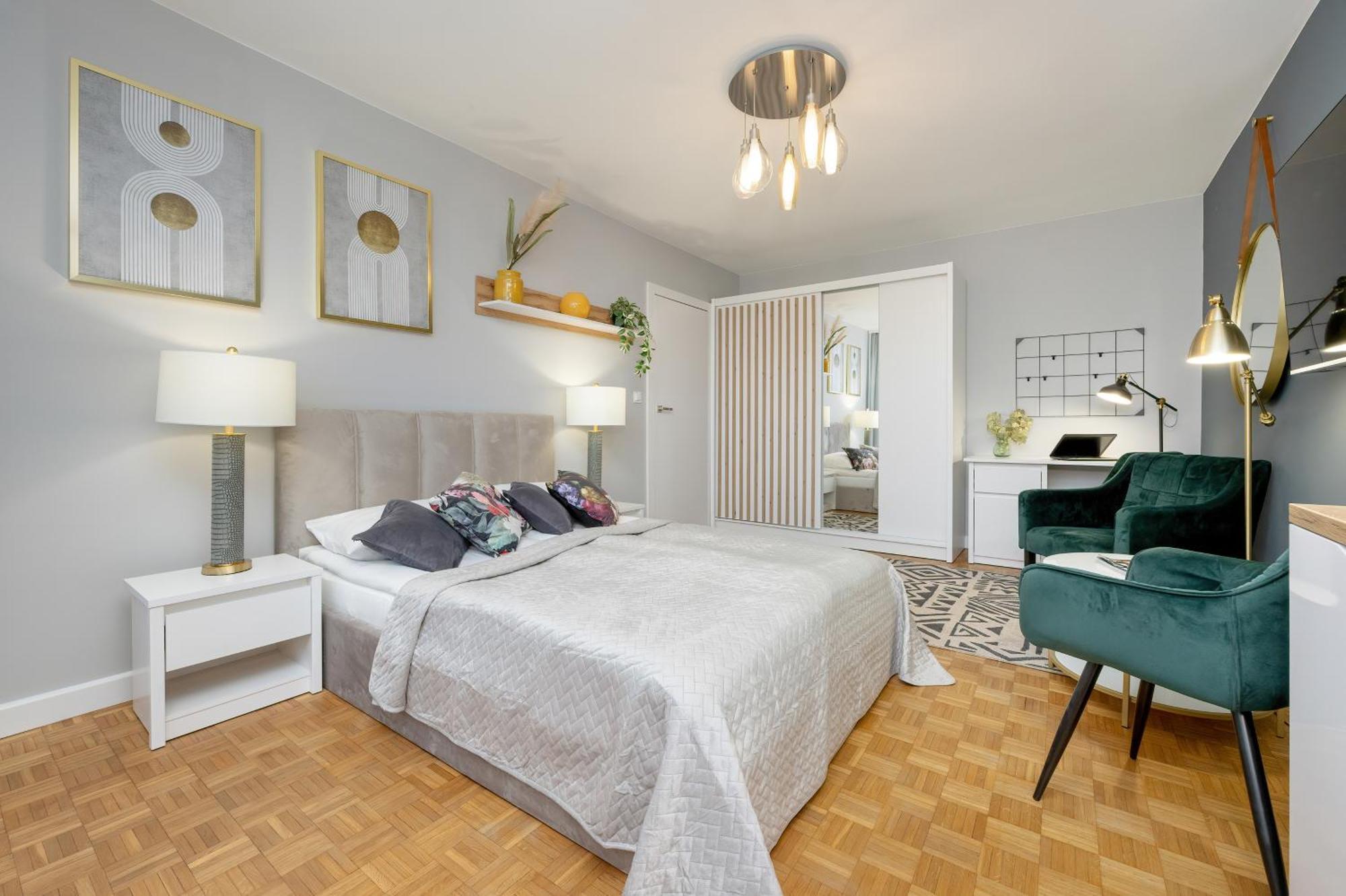 Butas Unique Bright In By Renters Warsaw