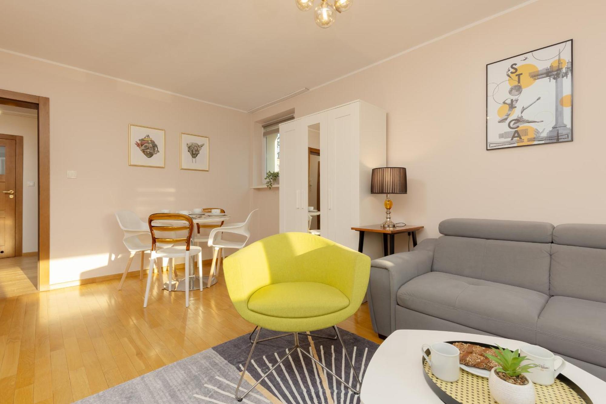 Apartment Unique Bright In By Renters *
